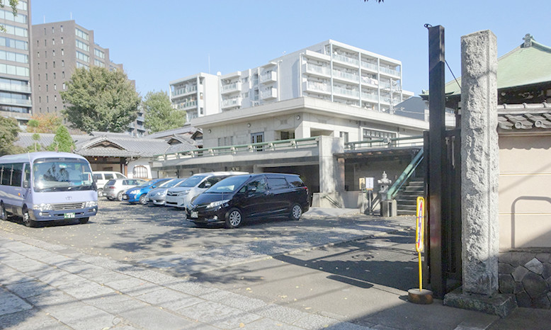 円泉寺 太子会館の外観